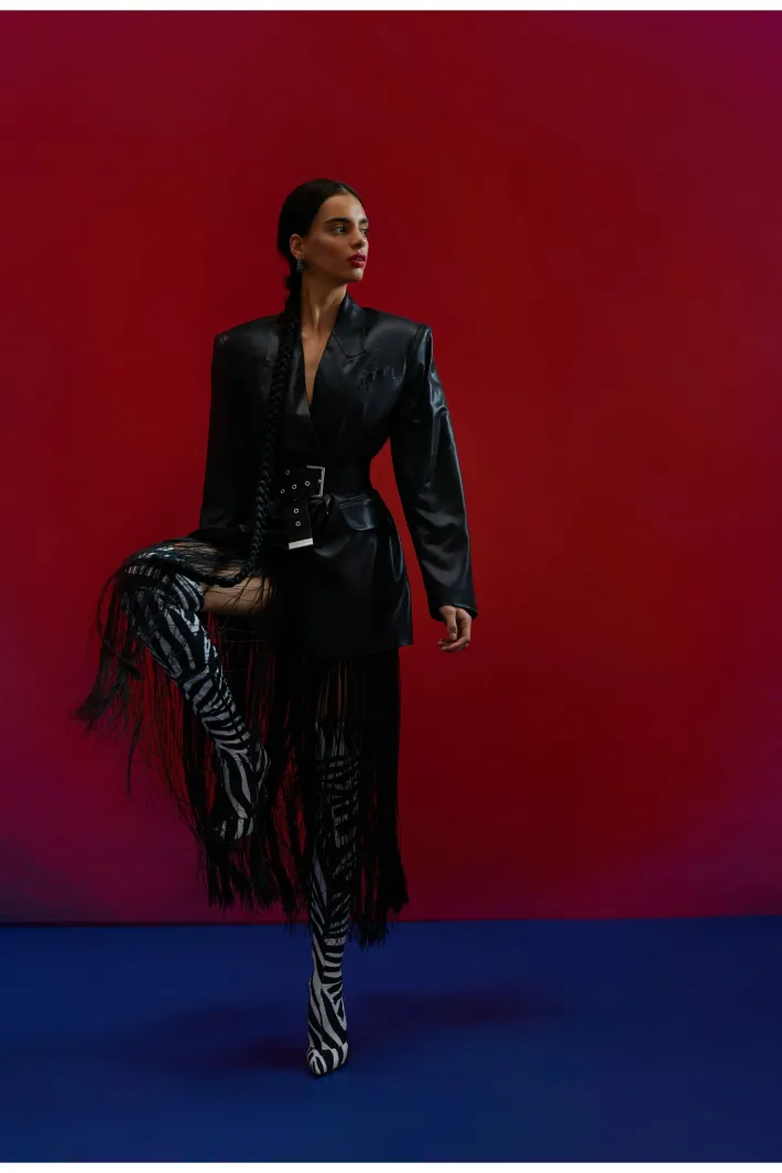 marynarka_blair_black_glo_3.webp AGGI Marynarka Blair Black Glow^ Marynarki
