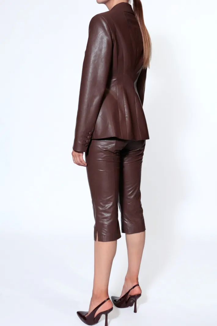 spodnie_capri_dakota_choc_4.webp AGGI Spodnie Capri Dakota Chocolate Brown^ Spodnie | Garnitury